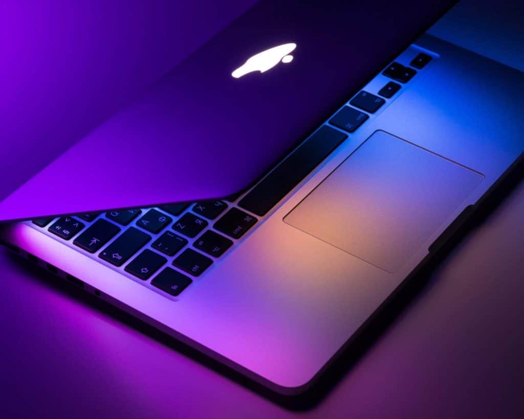 Why Businesses Are Shifting To Mac